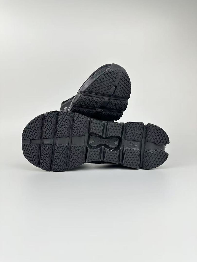 ON Cloud X 3 Cross Training Shoes  Gym to Road Versatility