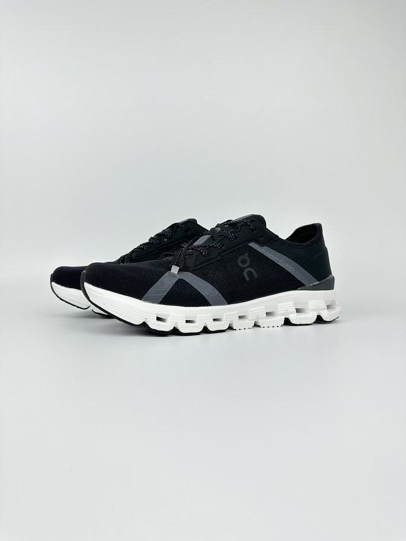 ON Cloud X 3 Cross-Training Shoes