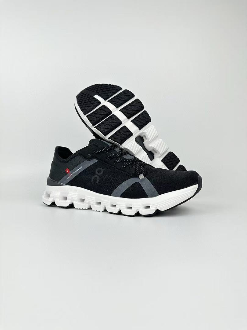 ON Cloud X 3 Cross-Training Shoes