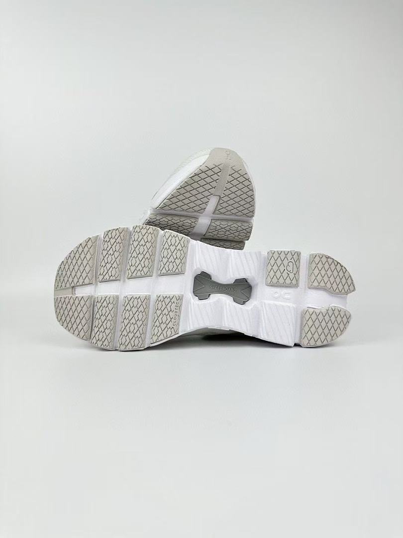 ON Cloud X 3 Cross-Training Shoes