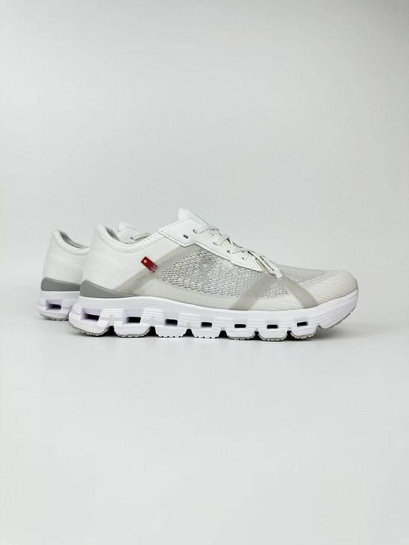 ON Cloud X 3 Cross-Training Shoes