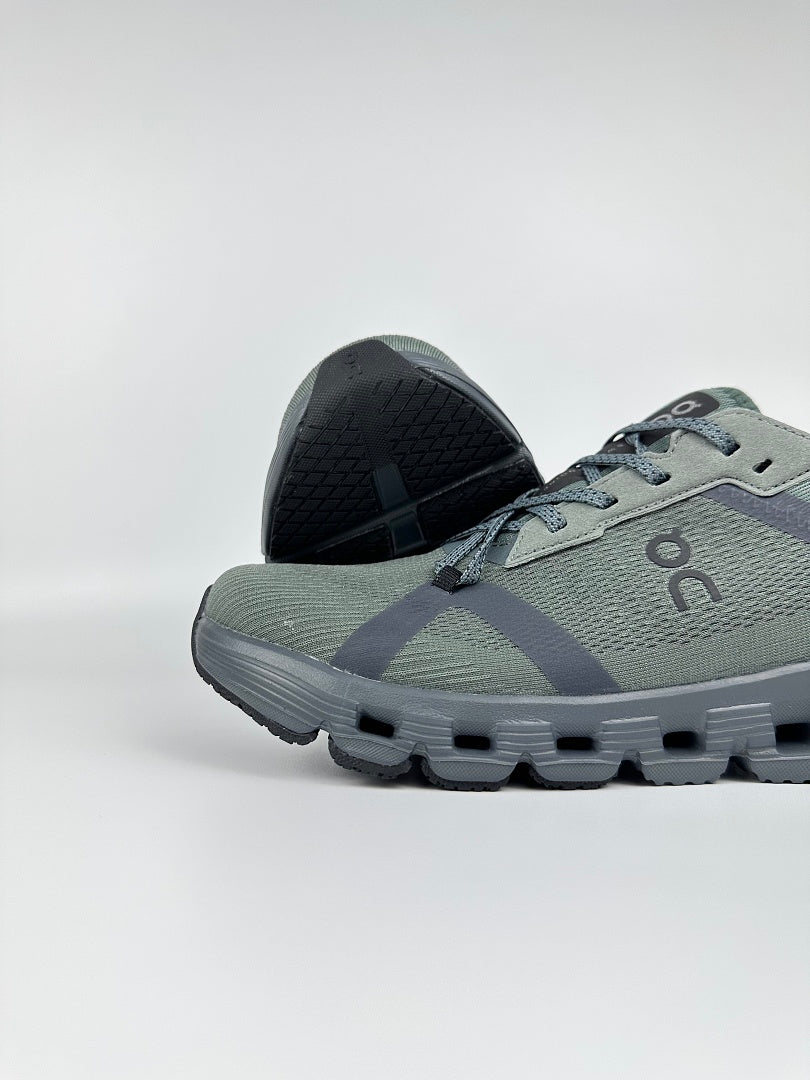ON Cloud X 3 Cross-Training Shoes