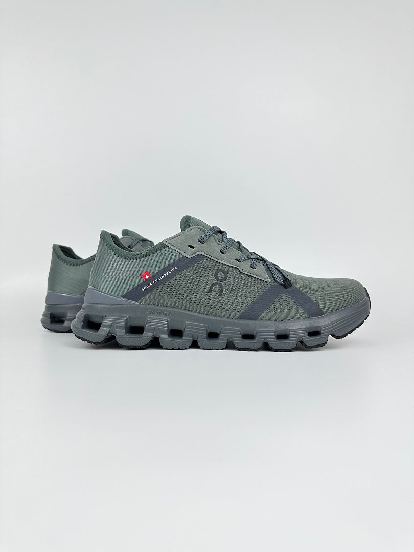 ON Cloud X 3 Cross-Training Shoes