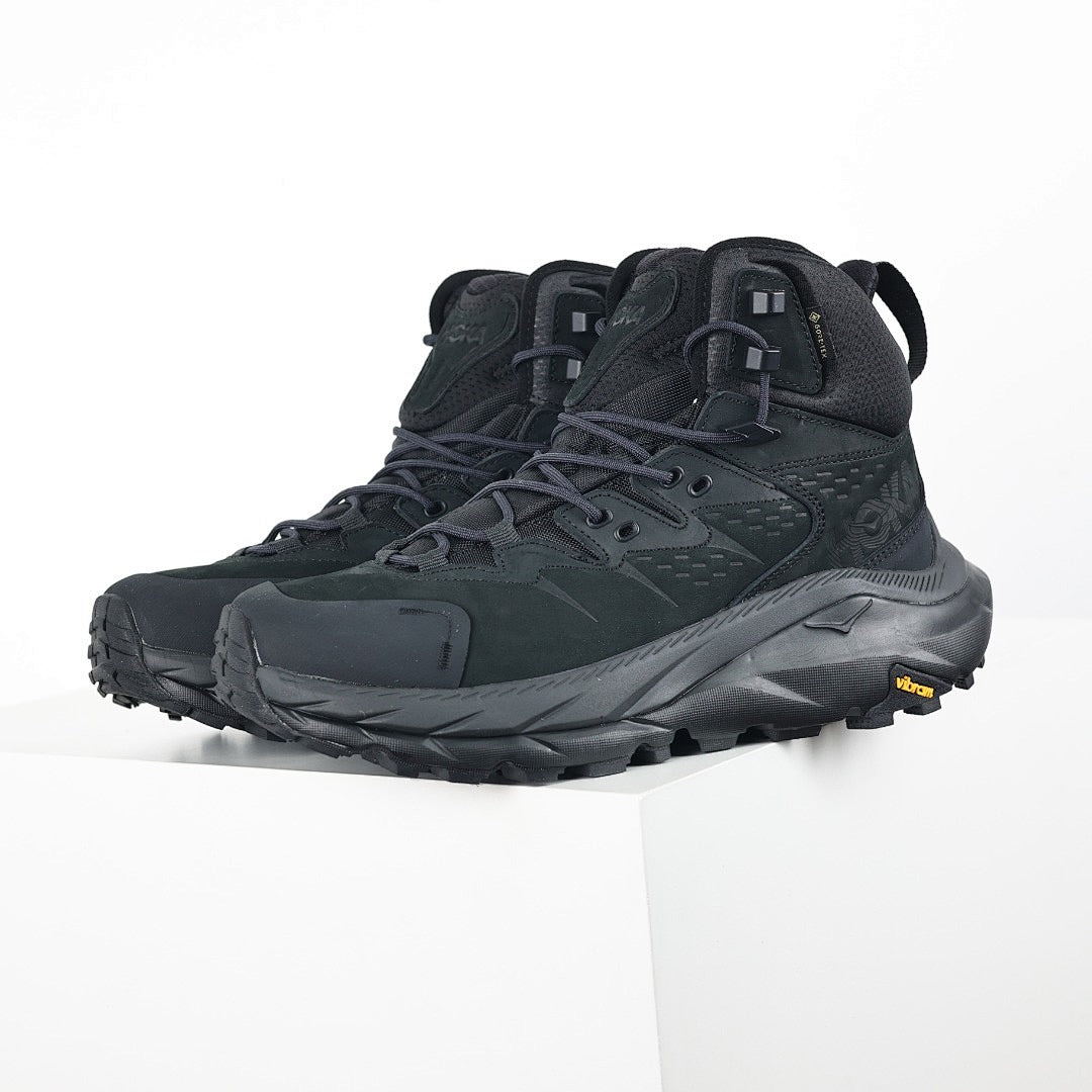 HOKA Challenger ATR 7 Low All-Terrain Running Shoes - Versatile Road-to-Trail Gateway