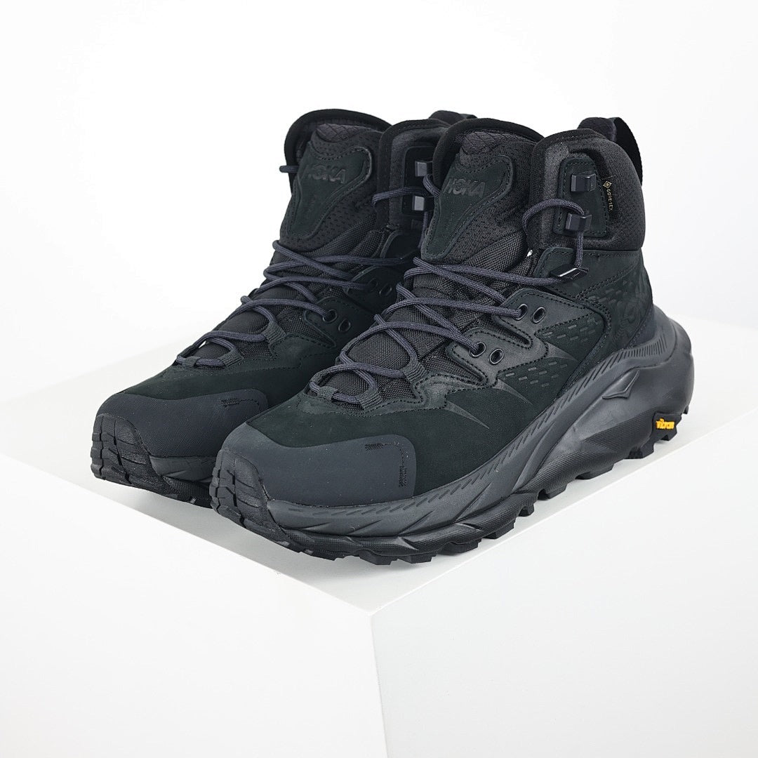 HOKA Challenger ATR 7 Low All-Terrain Running Shoes - Versatile Road-to-Trail Gateway