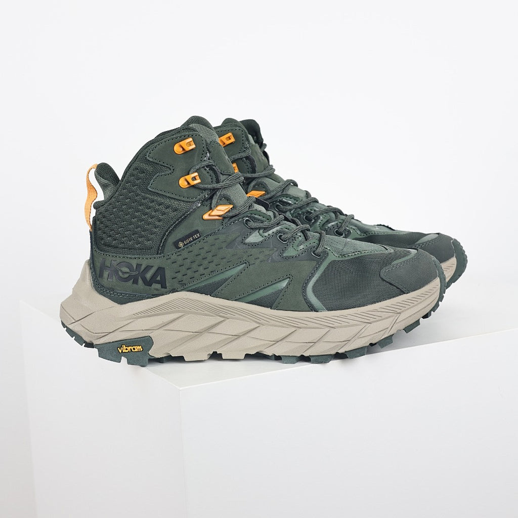 HOKA Bondi SR Slip-Resistant Work Shoes