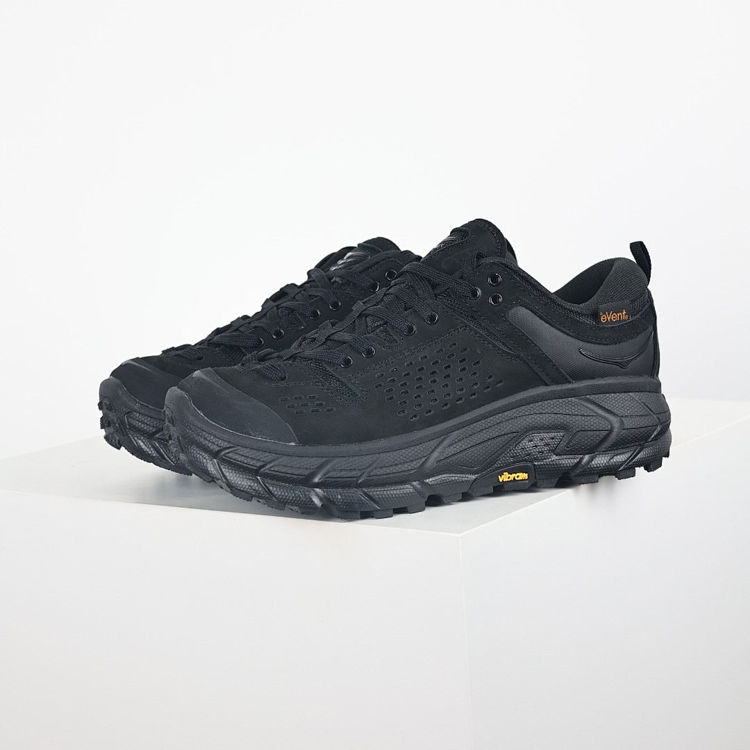 HOKA Clifton LS Premium Leather Lifestyle Sneakers